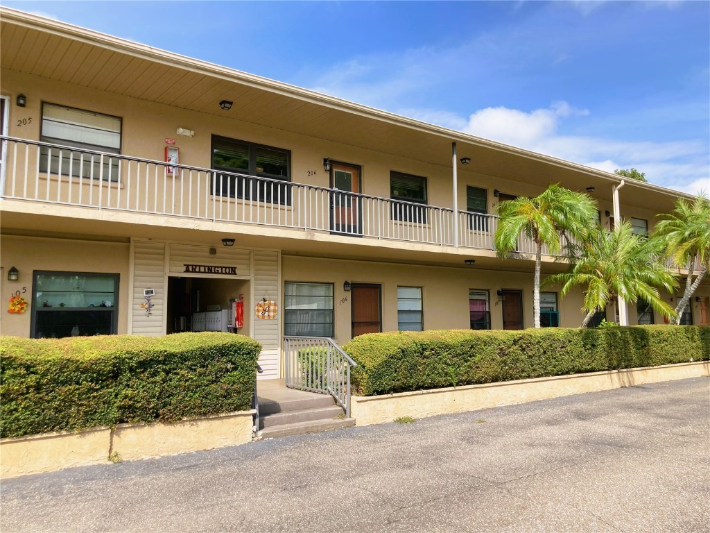 5925 Terrace Park Drive N #107 Saint Petersburg FL 33709 U8217455 image1