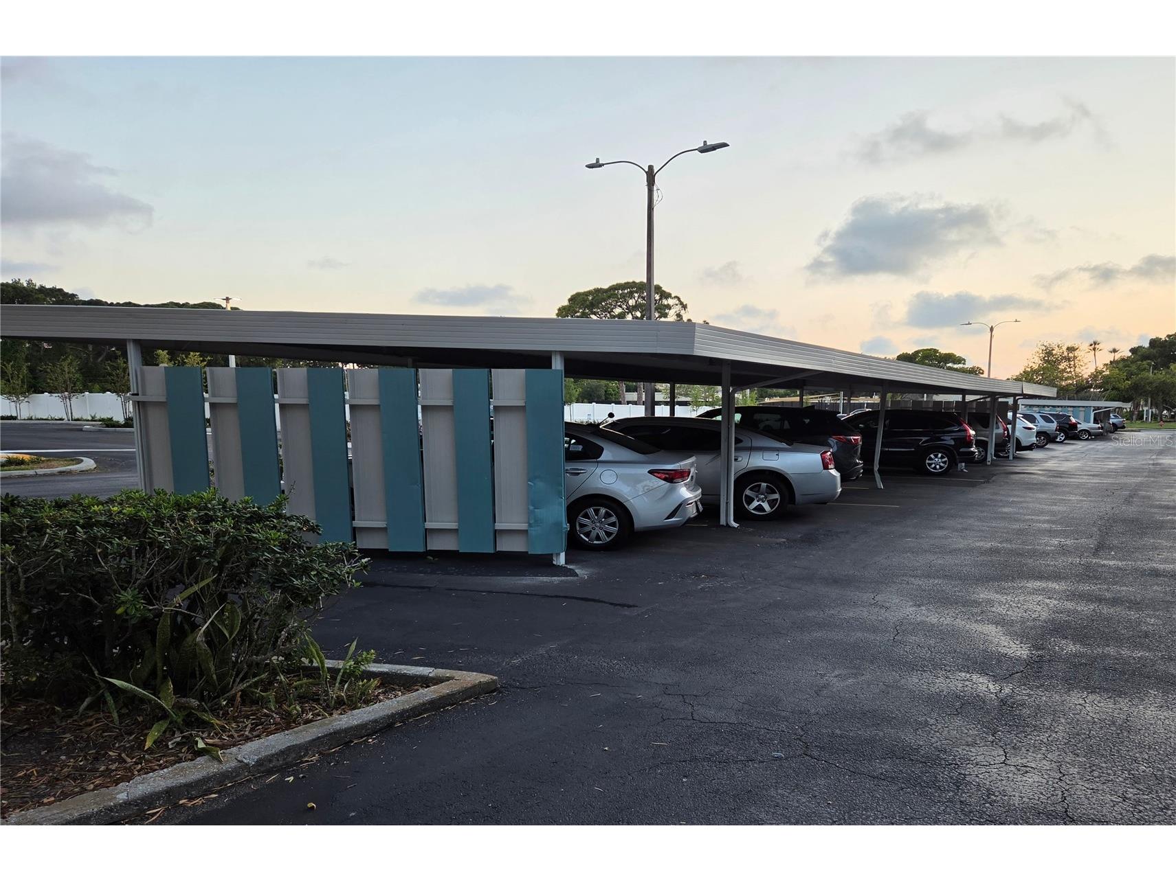 5925 Terrace Park Drive N #111 Saint Petersburg FL 33709 TB8486819 image2