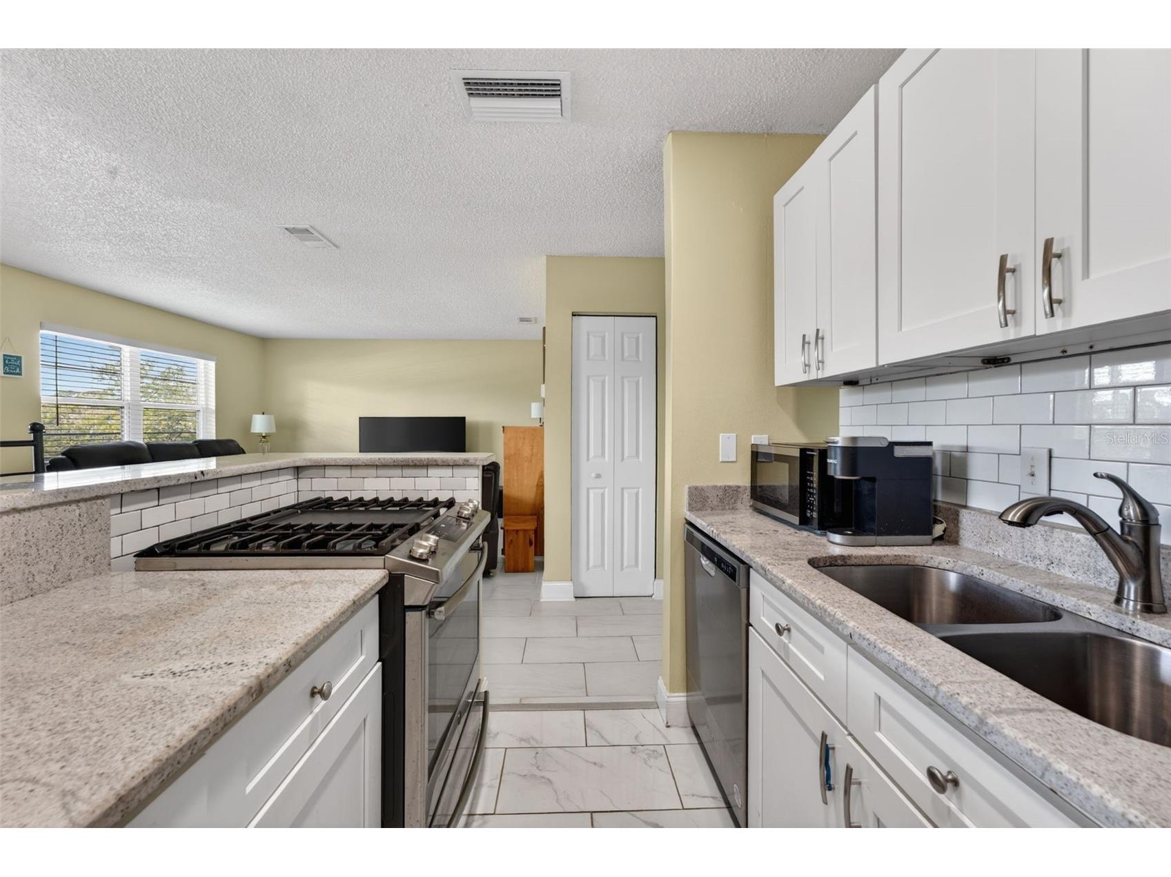 5925 Terrace Park Drive N #203 Saint Petersburg FL 33709 TB8500678 image10