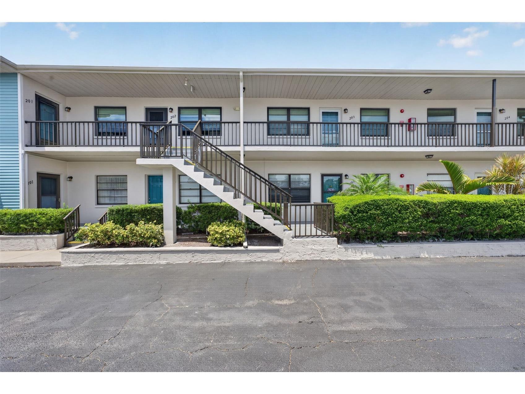 5925 Terrace Park Drive N #203 Saint Petersburg FL 33709 TB8500678 image32