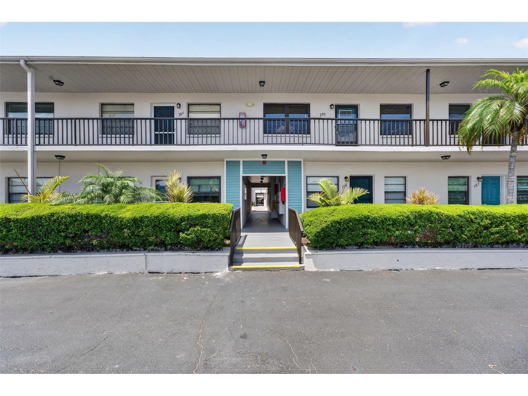 5925 Terrace Park Drive N #203 Saint Petersburg FL 33709 TB8500678 image35
