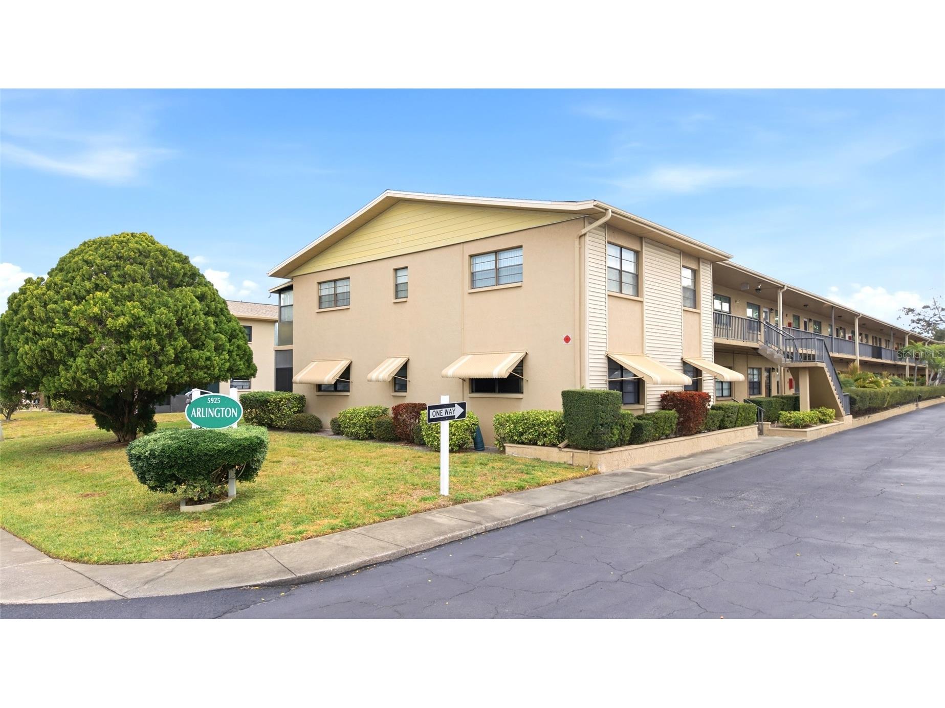 5925 Terrace Park Drive N #210 Saint Petersburg FL 33709 TB8482056 image1