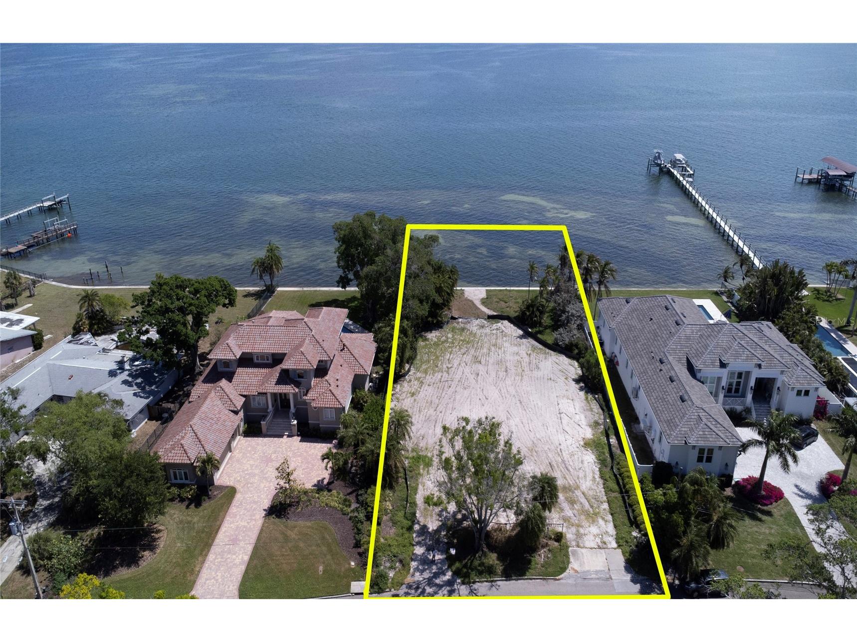 5926 Bahama Shores Drive S Saint Petersburg FL 33705 - TAMPA BAY TB8493525 image3
