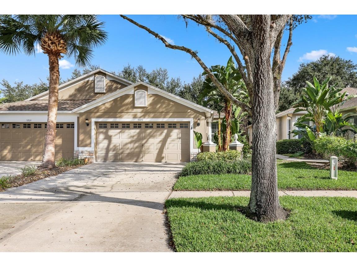 5926 Phoebenest Drive Lithia FL 33547 TB8450634 image1