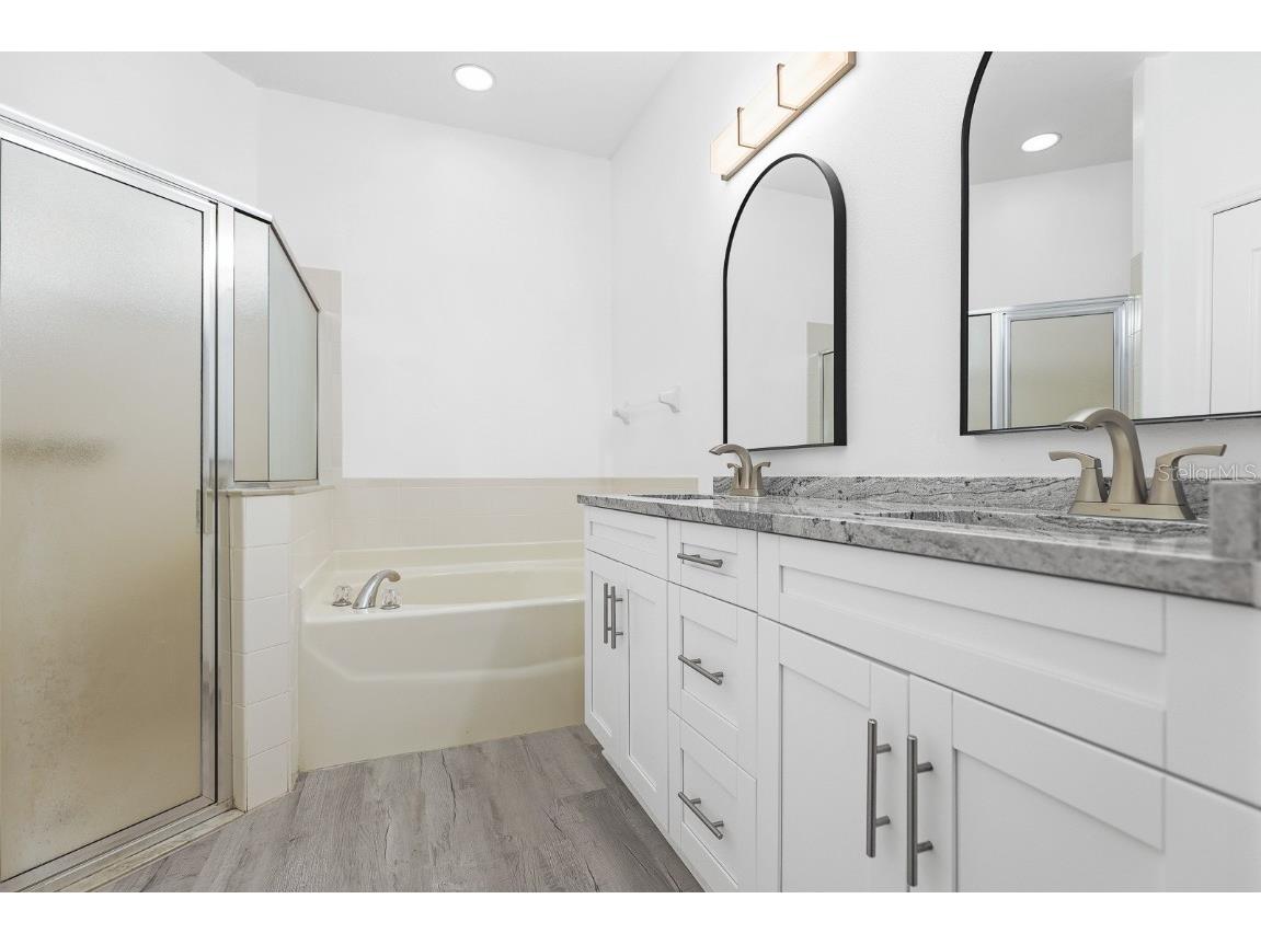 5926 Phoebenest Drive Lithia FL 33547 TB8450634 image10