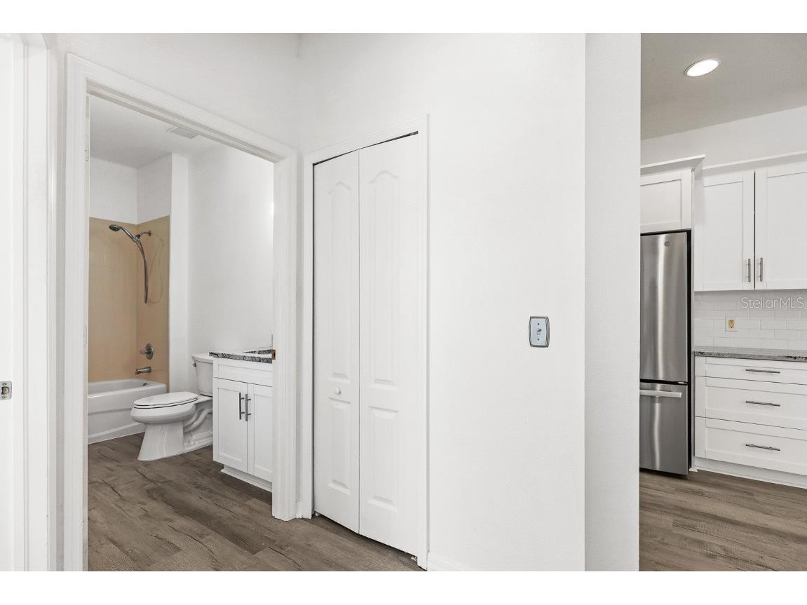 5926 Phoebenest Drive Lithia FL 33547 TB8450634 image16