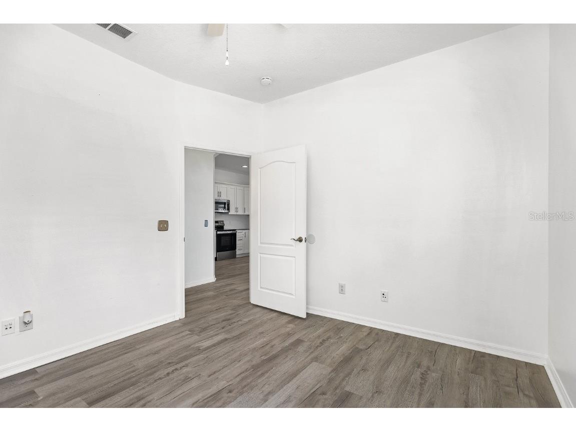 5926 Phoebenest Drive Lithia FL 33547 TB8450634 image21