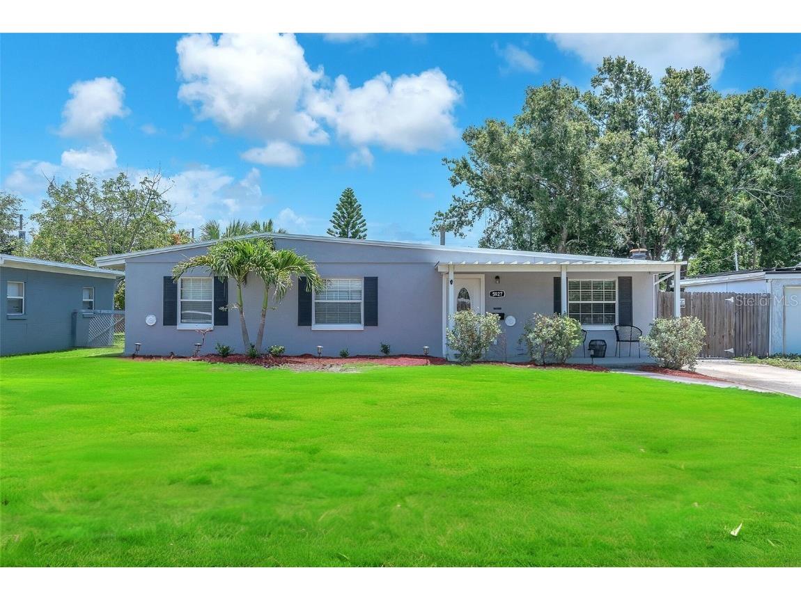 5927 10th Street N Saint Petersburg FL 33703 TB8394063 image1