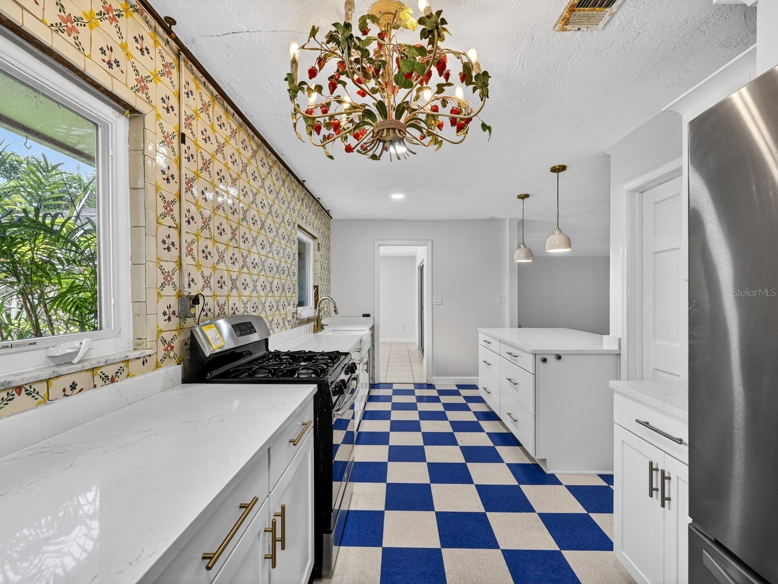 5927 Driftwood Avenue Sarasota FL 34231 A4694069 image10