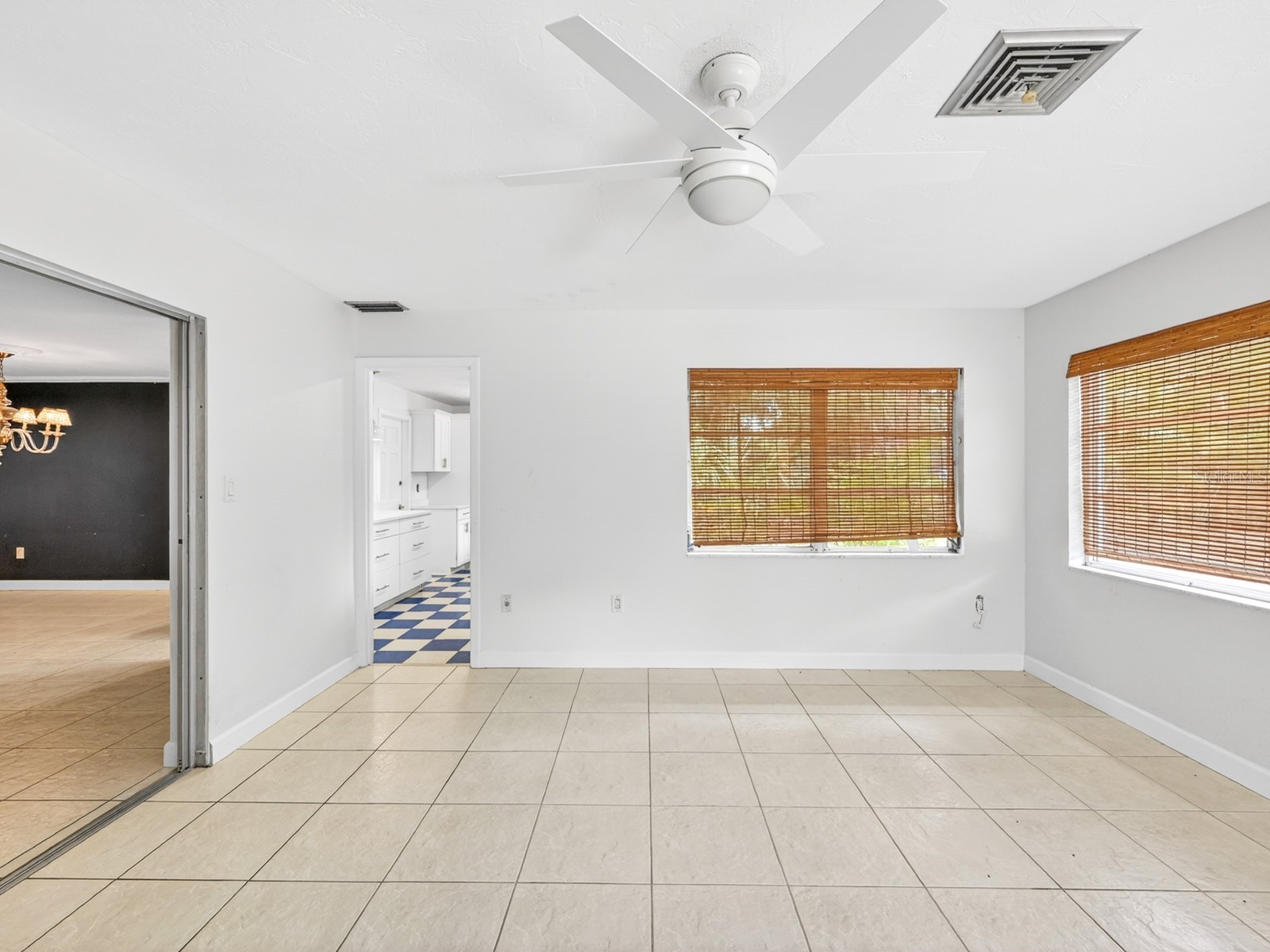 5927 Driftwood Avenue Sarasota FL 34231 A4694069 image12