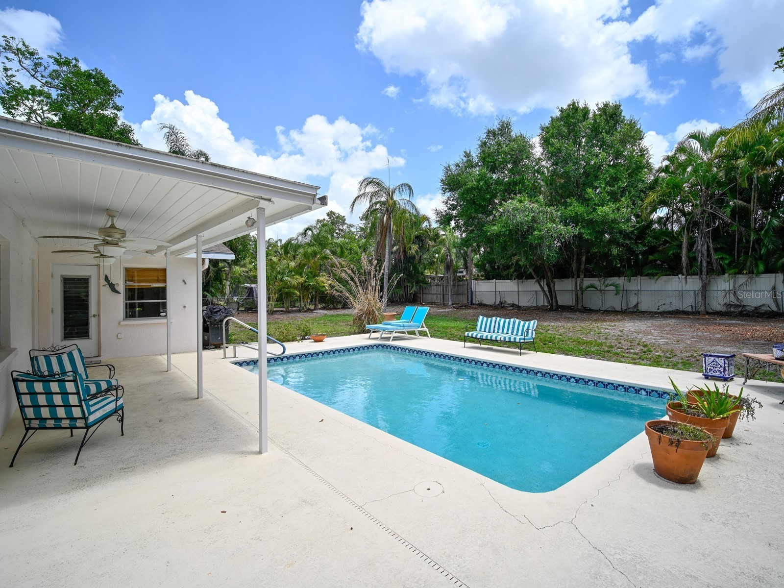 5927 Driftwood Avenue Sarasota FL 34231 A4694069 image22