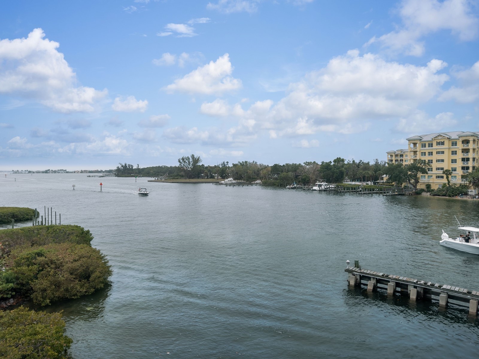 5927 Driftwood Avenue Sarasota FL 34231 A4694069 image37