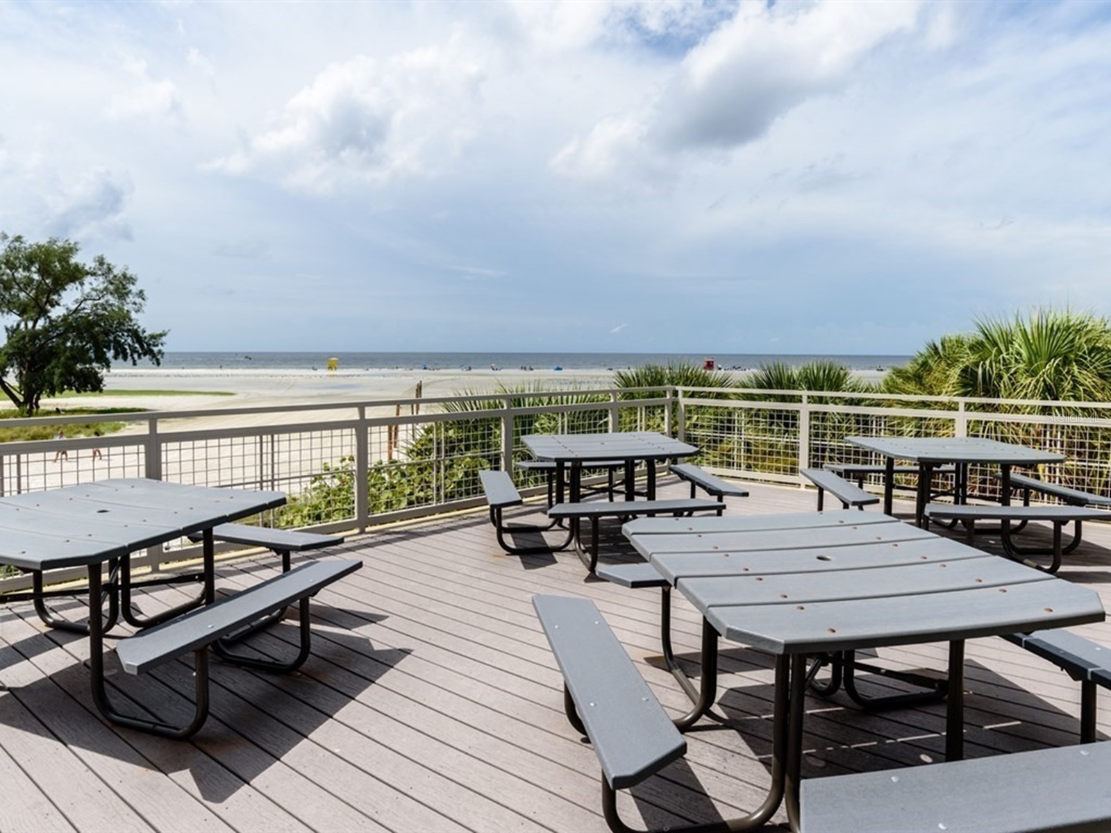 5927 Driftwood Avenue Sarasota FL 34231 A4694069 image51