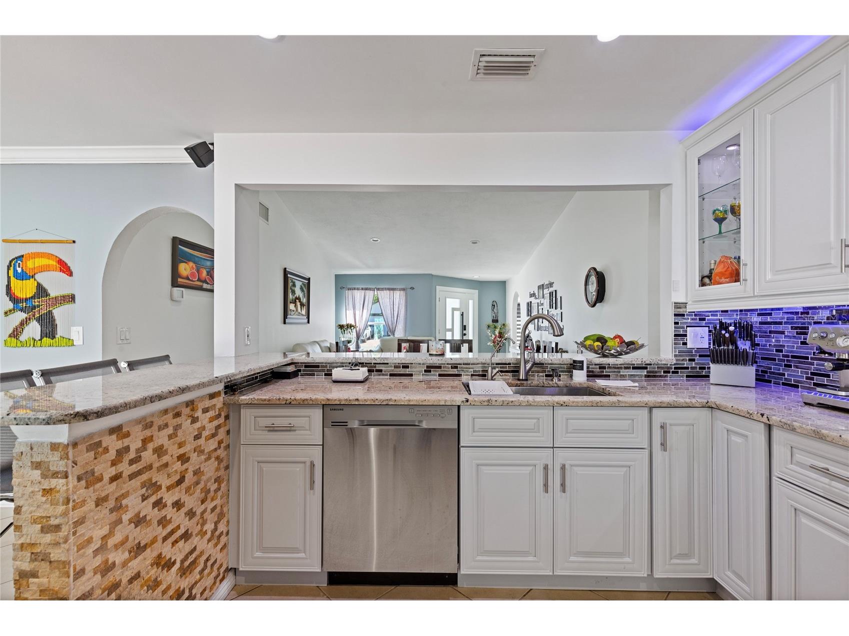 5927 Taywood Drive Tampa FL 33624 TB8469127 image23