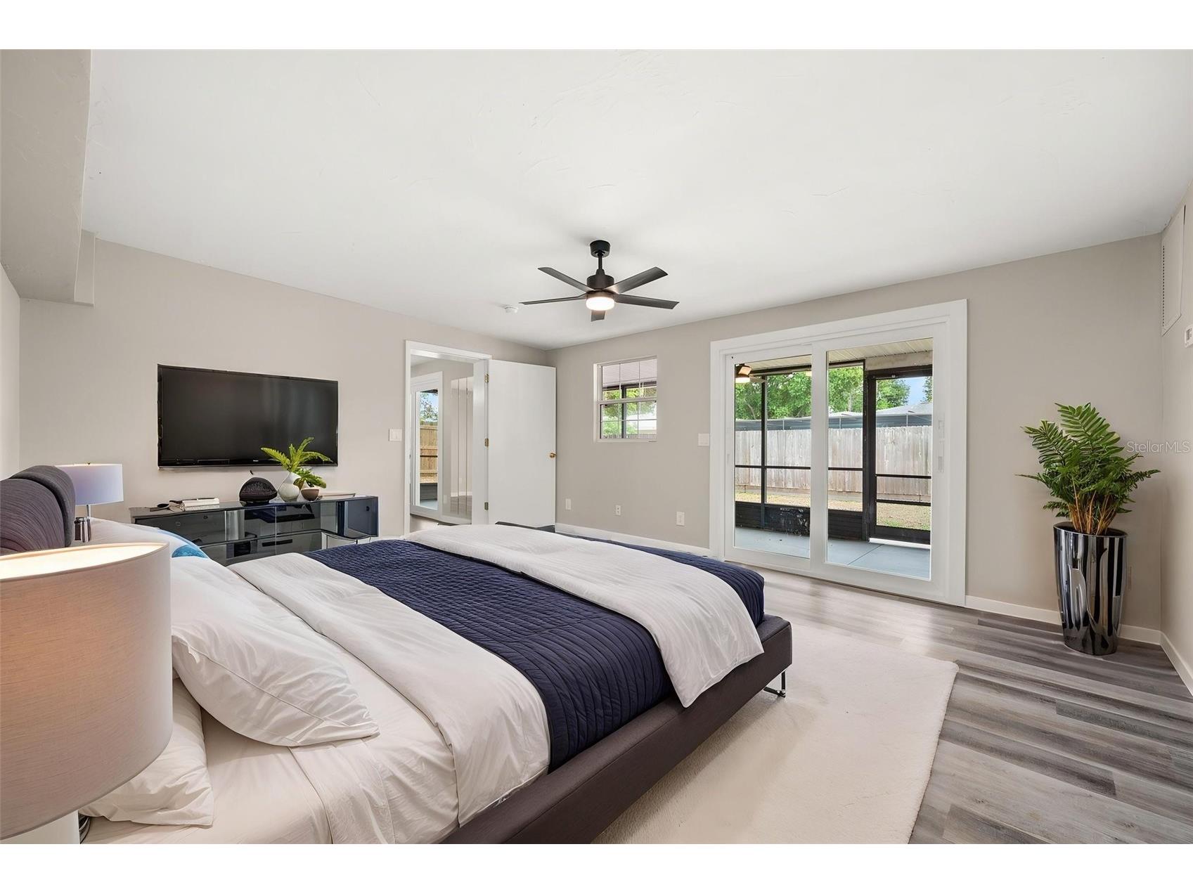 5929 Murdock Avenue Sarasota FL 34231 A4687404 image24