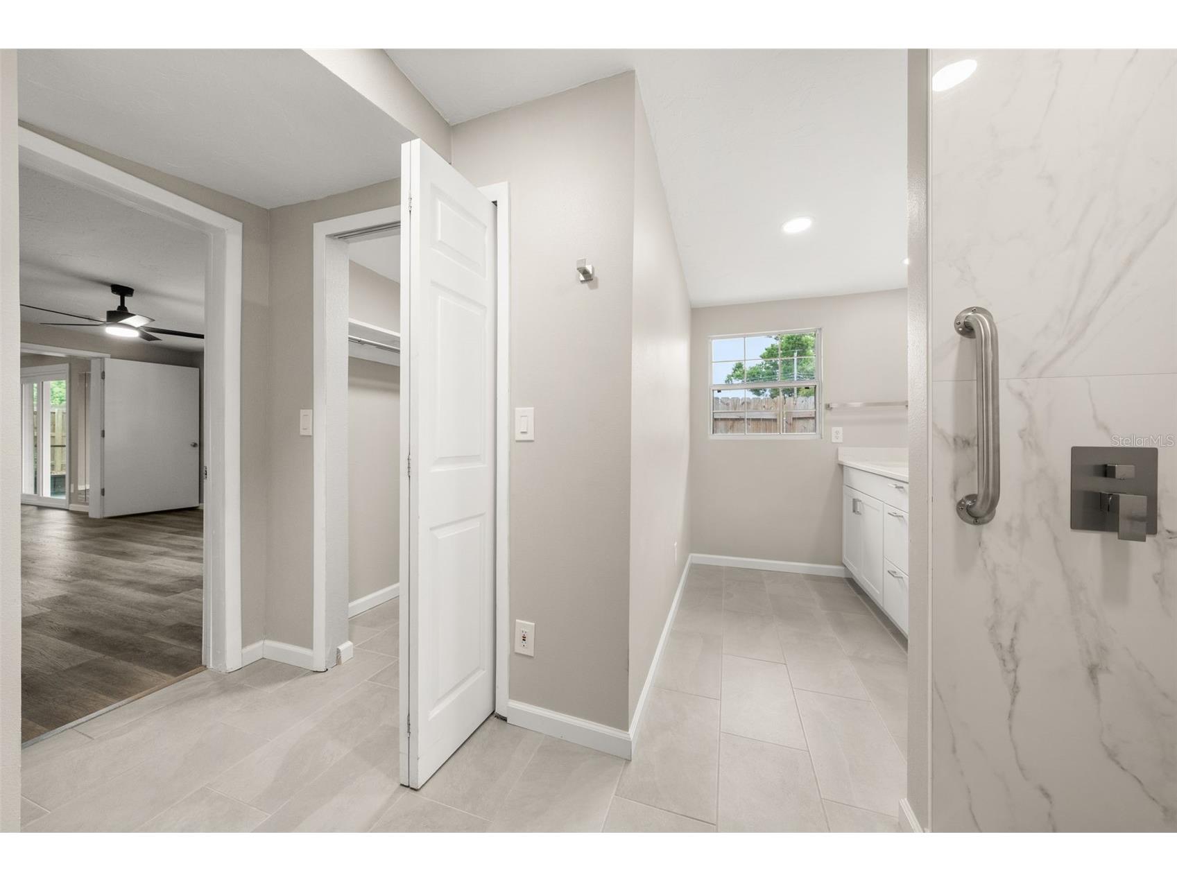 5929 Murdock Avenue Sarasota FL 34231 A4687404 image29