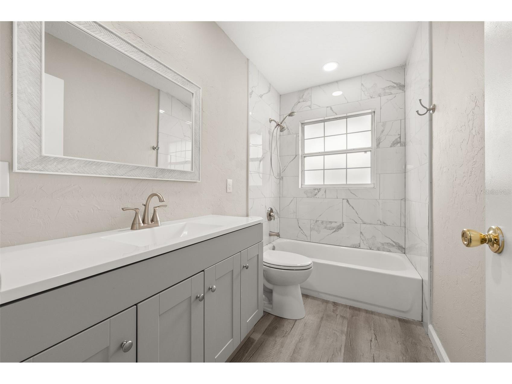 5929 Murdock Avenue Sarasota FL 34231 A4687404 image34