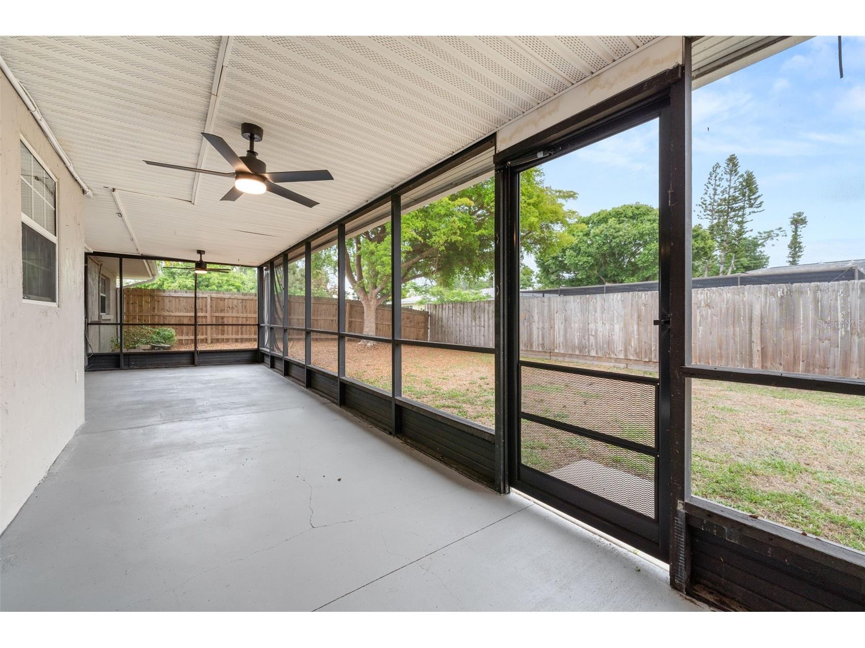 5929 Murdock Avenue Sarasota FL 34231 A4687404 image41