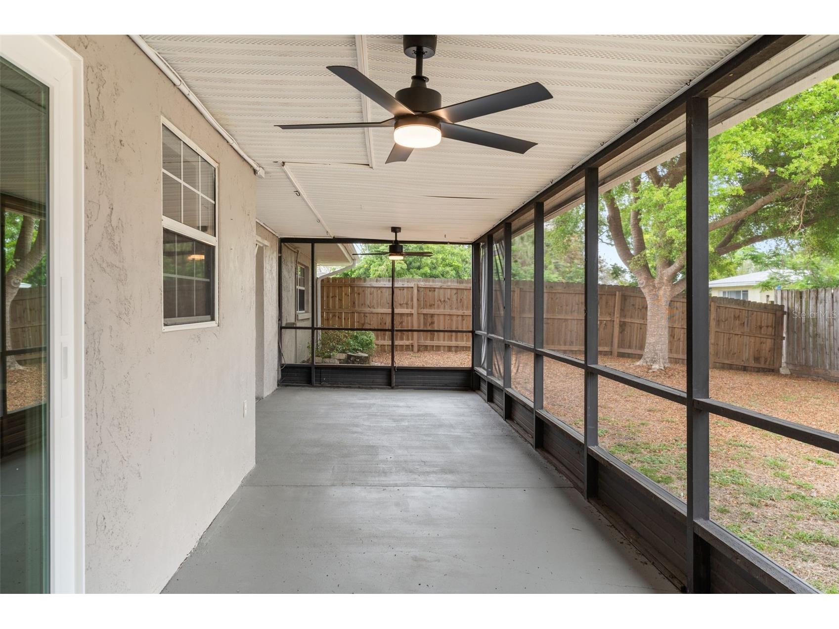 5929 Murdock Avenue Sarasota FL 34231 A4687404 image42