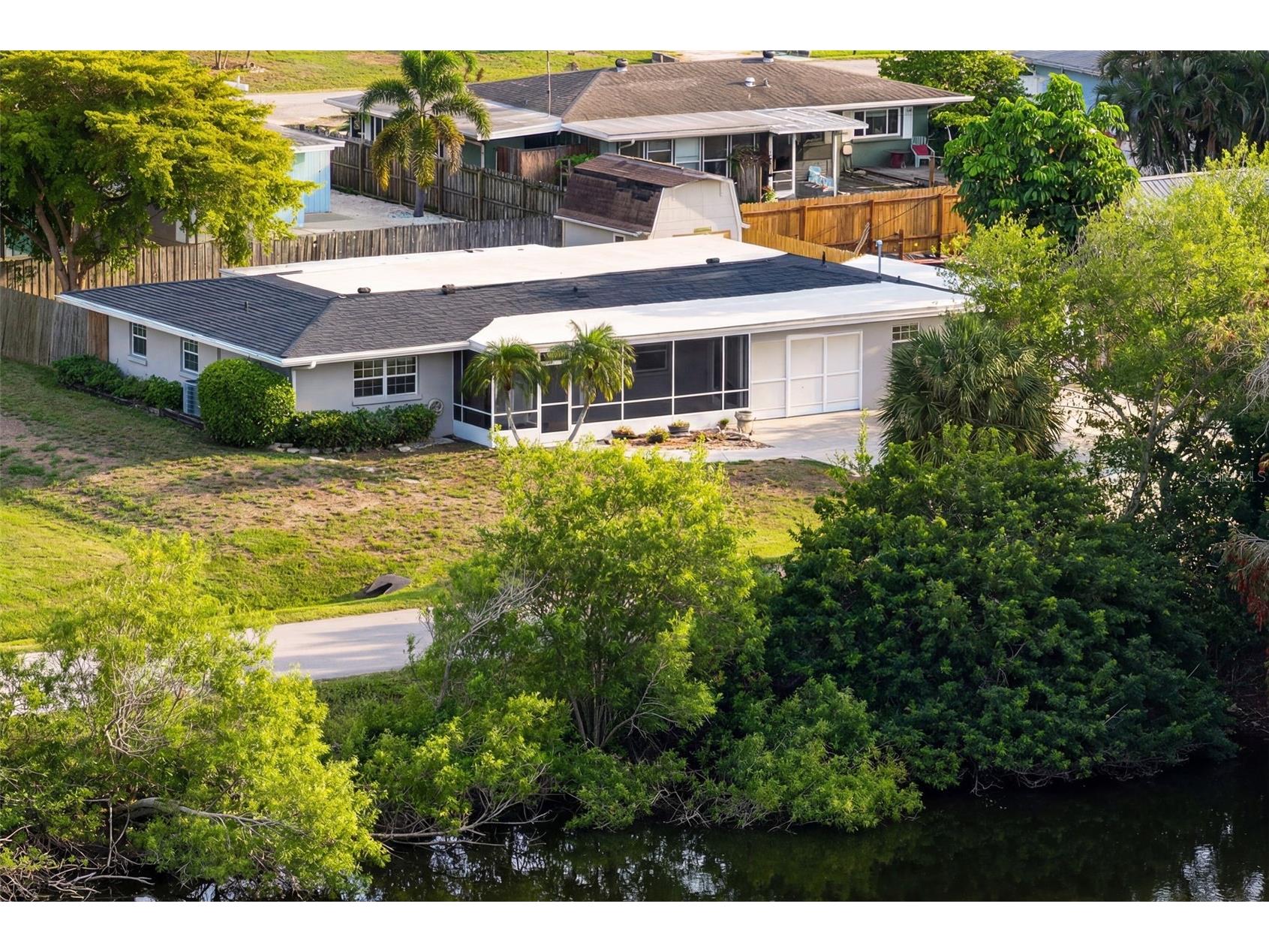 5929 Murdock Avenue Sarasota FL 34231 A4687404 image59