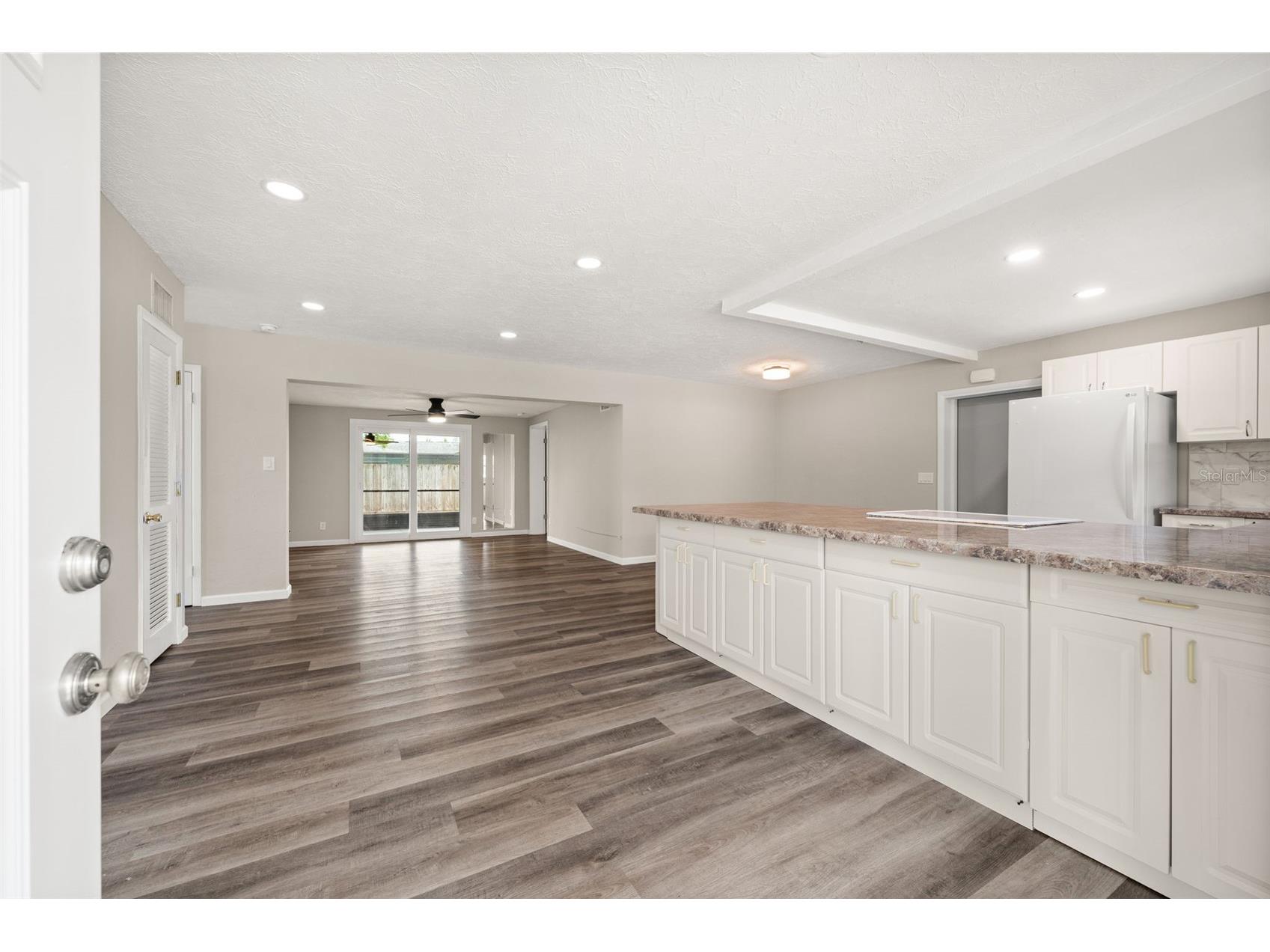 5929 Murdock Avenue Sarasota FL 34231 A4687404 image9