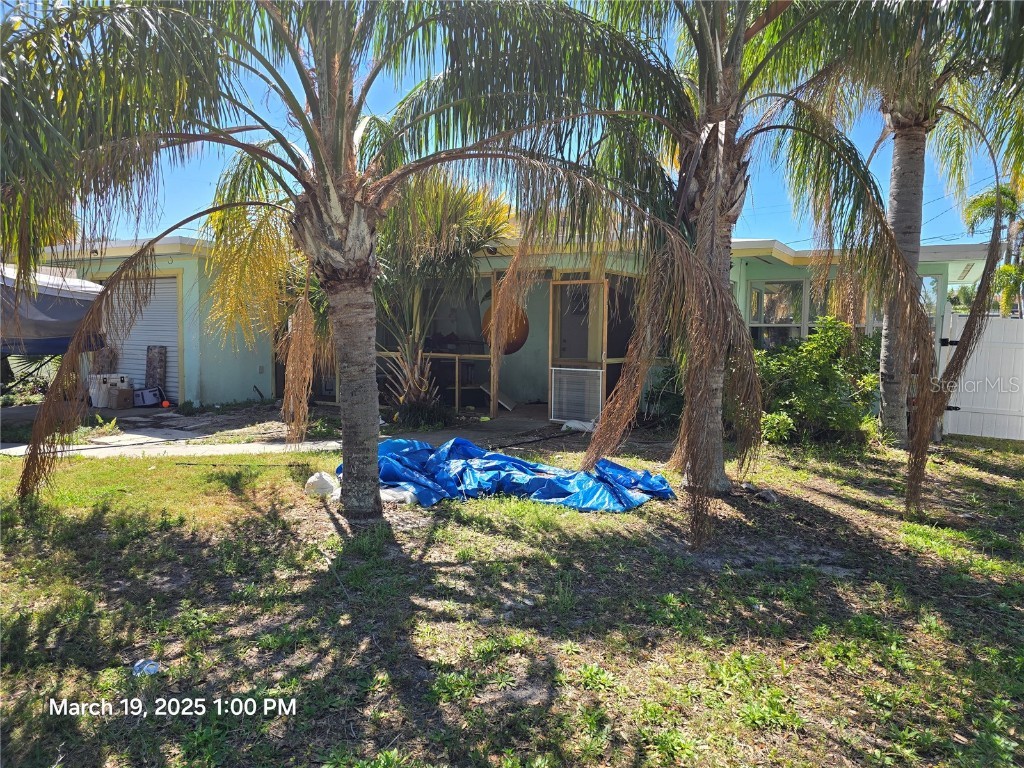 593 Trade Winds Drive Dunedin FL 34698 TB8363585 image1
