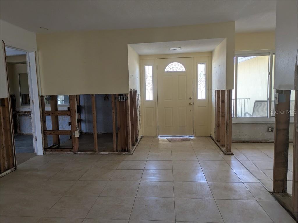 5930 Bahama Way N Saint Pete Beach FL 33706 TB8382595 image27