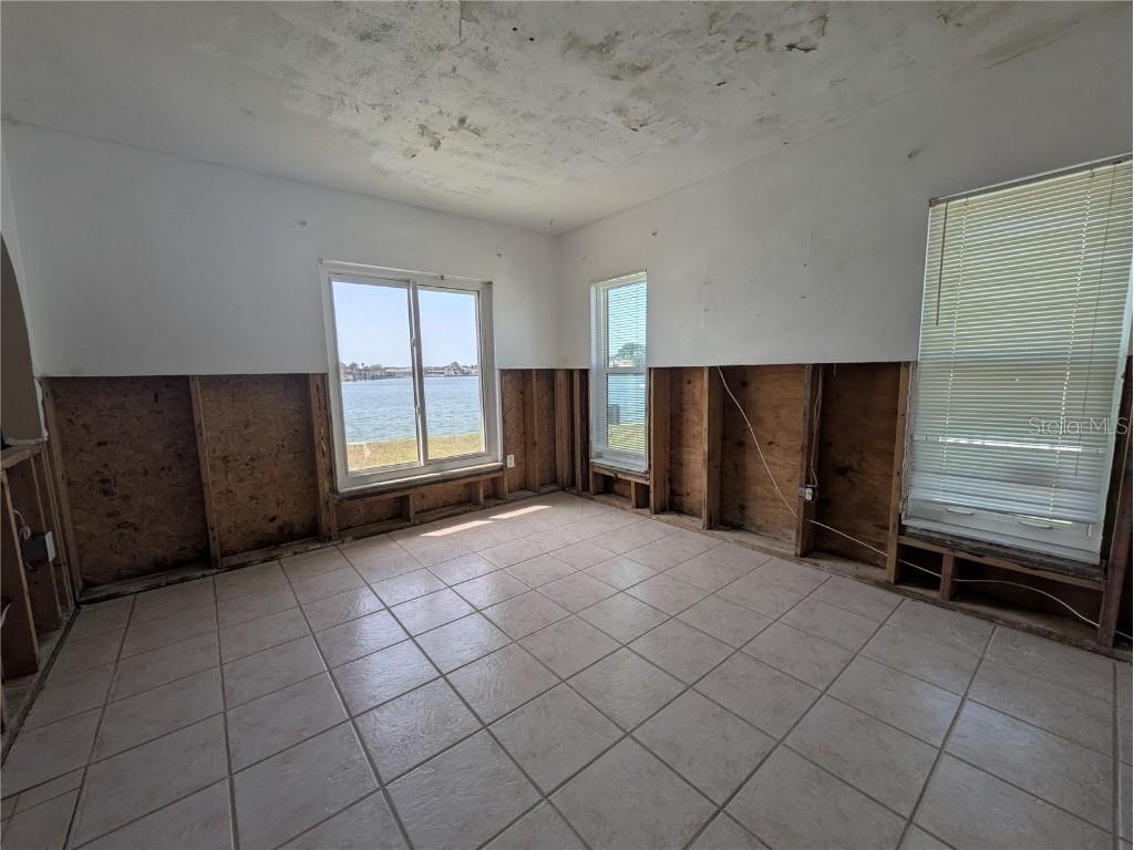 5930 Bahama Way N Saint Pete Beach FL 33706 TB8382595 image28