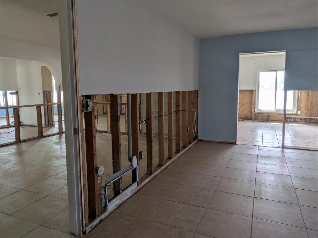 5930 Bahama Way N Saint Pete Beach FL 33706 TB8382595 image29