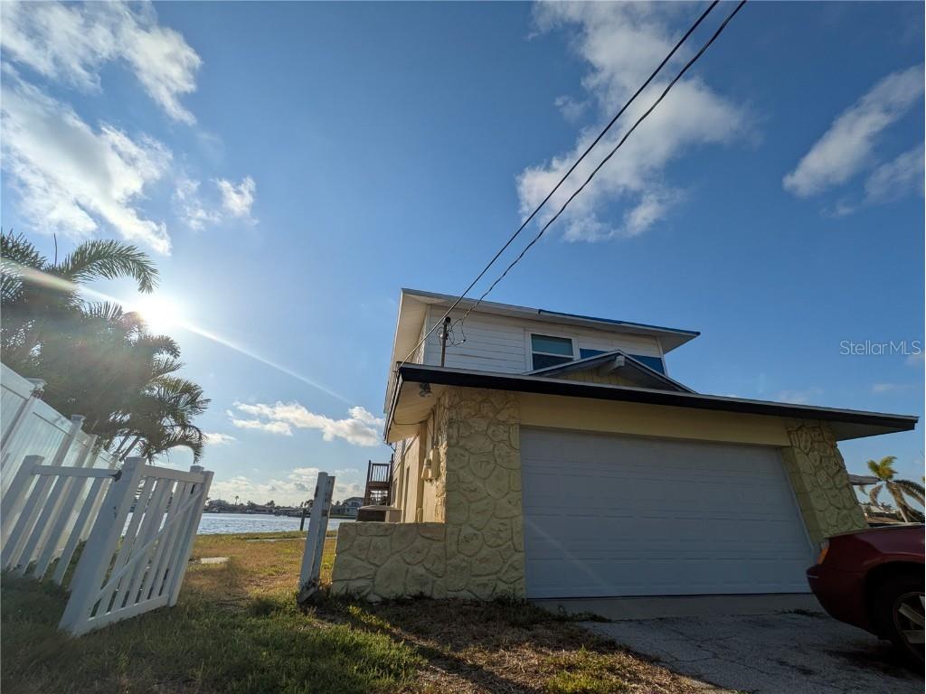 5930 Bahama Way N Saint Pete Beach FL 33706 TB8382595 image7