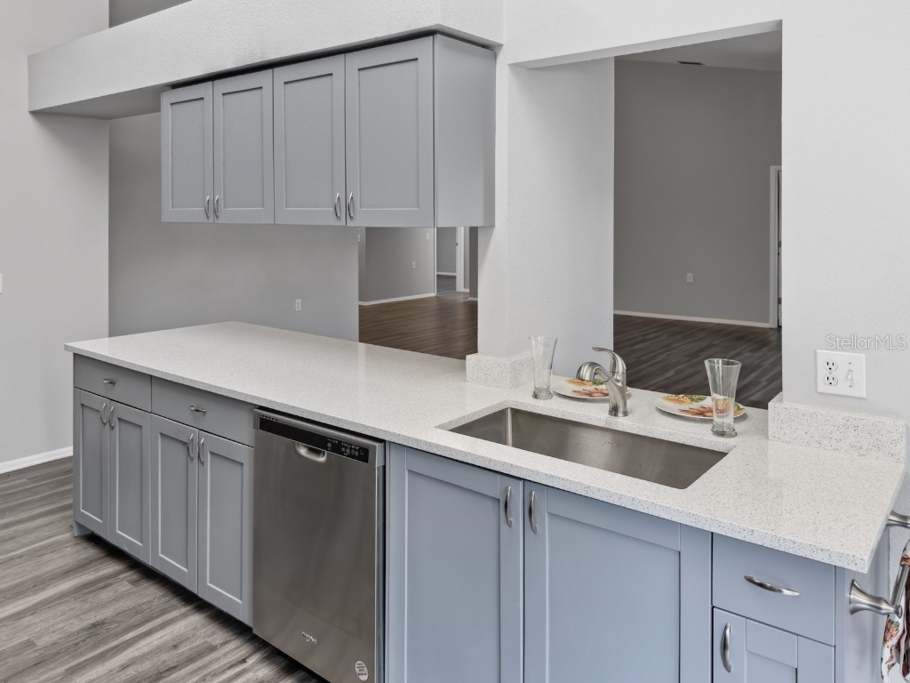 5930 Precious View Court New Port Richey FL 34655 W7878978 image25