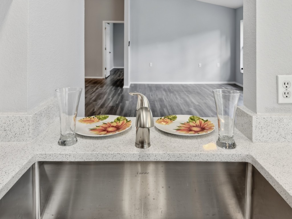 5930 Precious View Court New Port Richey FL 34655 W7878978 image26