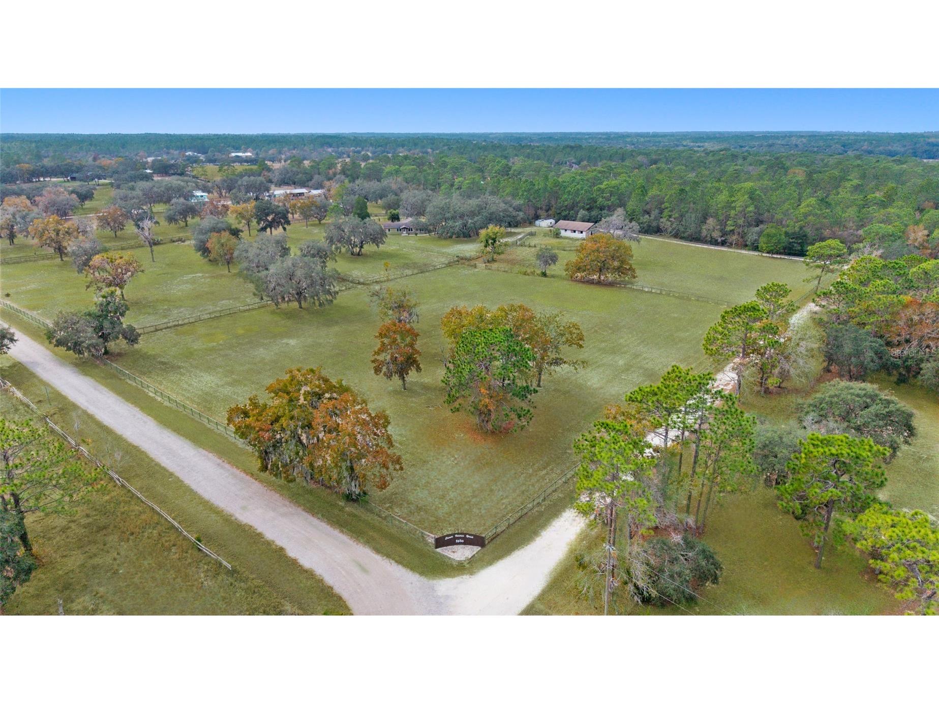 5930 W Knoxville Lane Dunnellon FL 34433 OM715073 image1