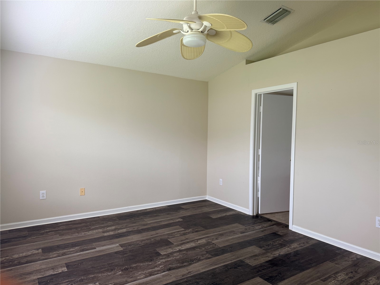 5930 War Admiral Drive Wesley Chapel FL 33544 TB8508544 image9