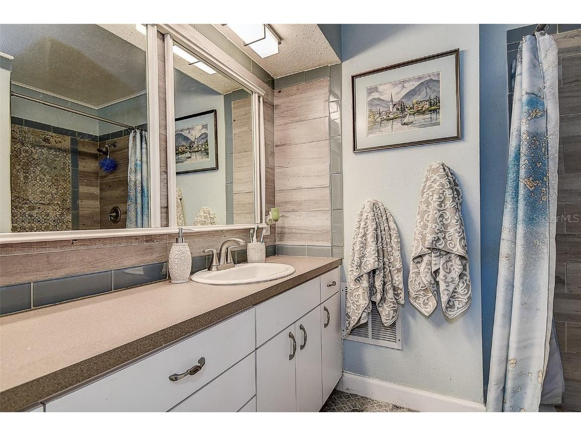 5931 33 Avenue N Saint Petersburg FL 33710 TB8374782 image23