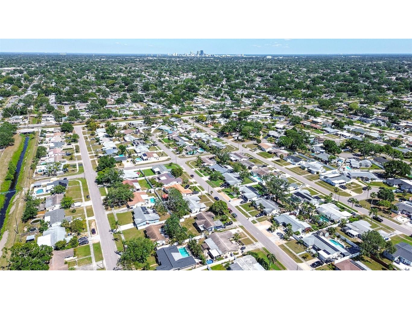 5931 33 Avenue N Saint Petersburg FL 33710 TB8374782 image36