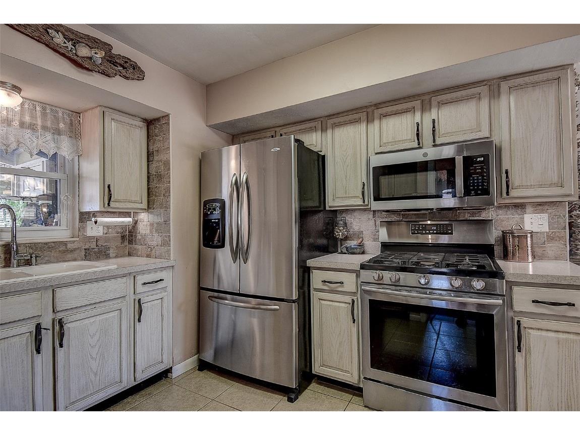 5931 33 Avenue N Saint Petersburg FL 33710 TB8374782 image9