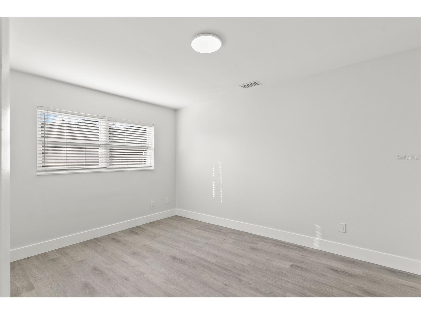 5931 Denver Street NE Saint Petersburg FL 33703 TB8525581 image21