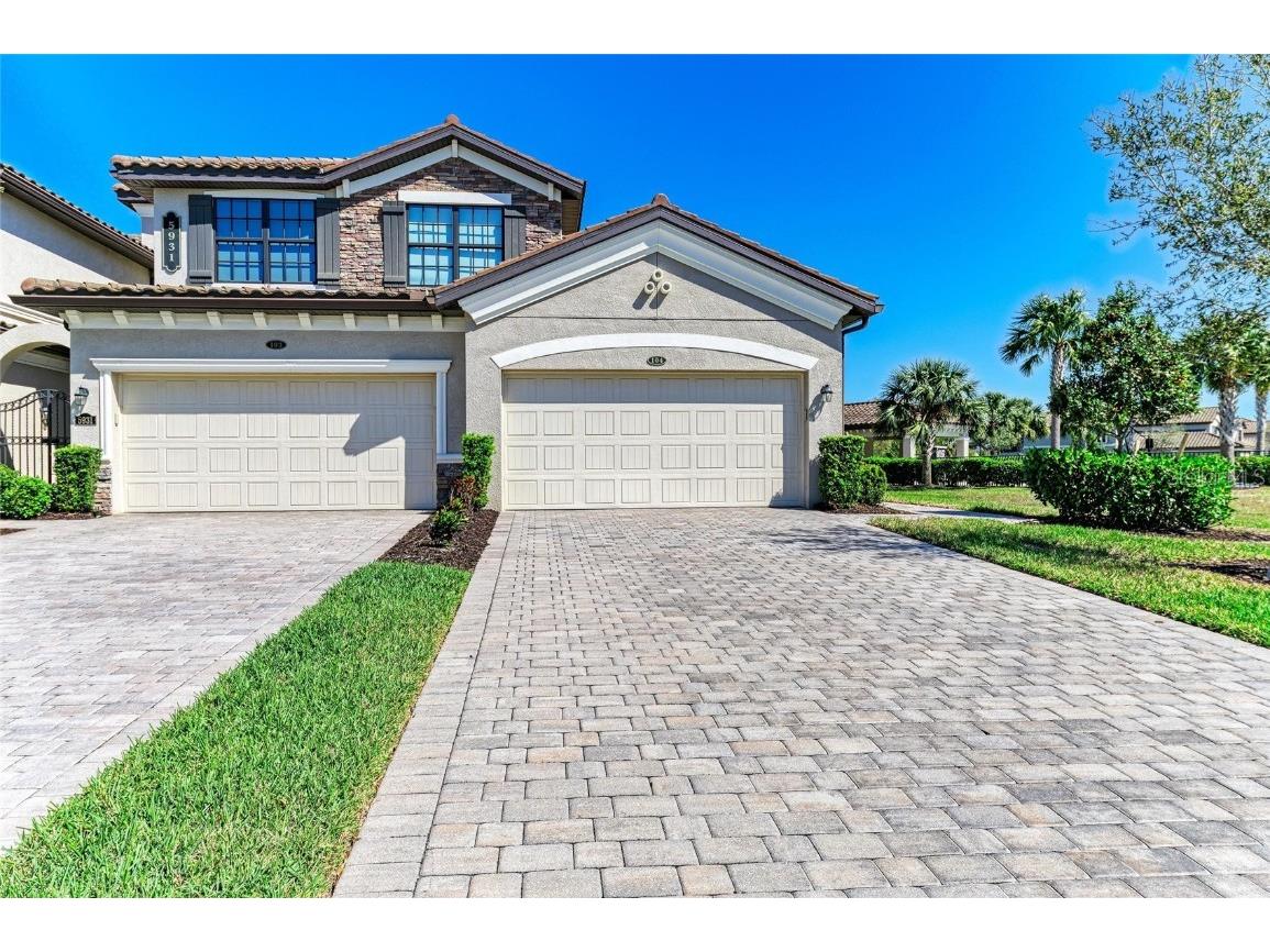 5931 Wake Forest Run #104 Bradenton FL 34211 A4644390 image1