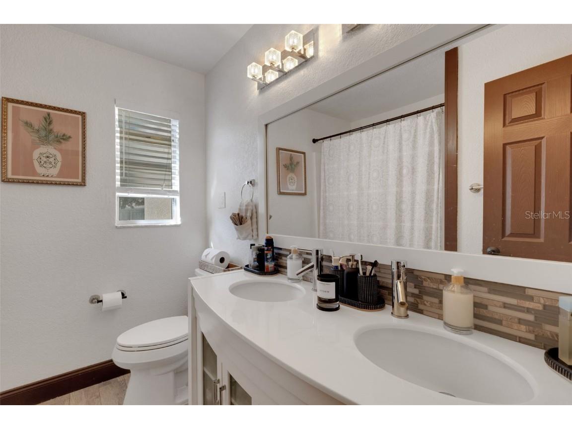 5932 17th Avenue N Saint Petersburg FL 33710 A4661375 image26