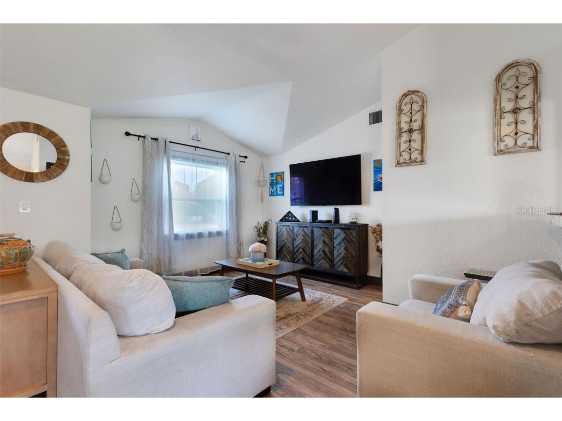 5932 17th Avenue N Saint Petersburg FL 33710 A4661375 image6