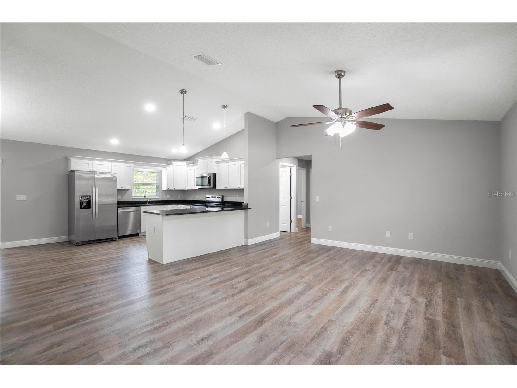 5932 N Flagstaff Avenue Beverly Hills FL 34465 OM724273 image7