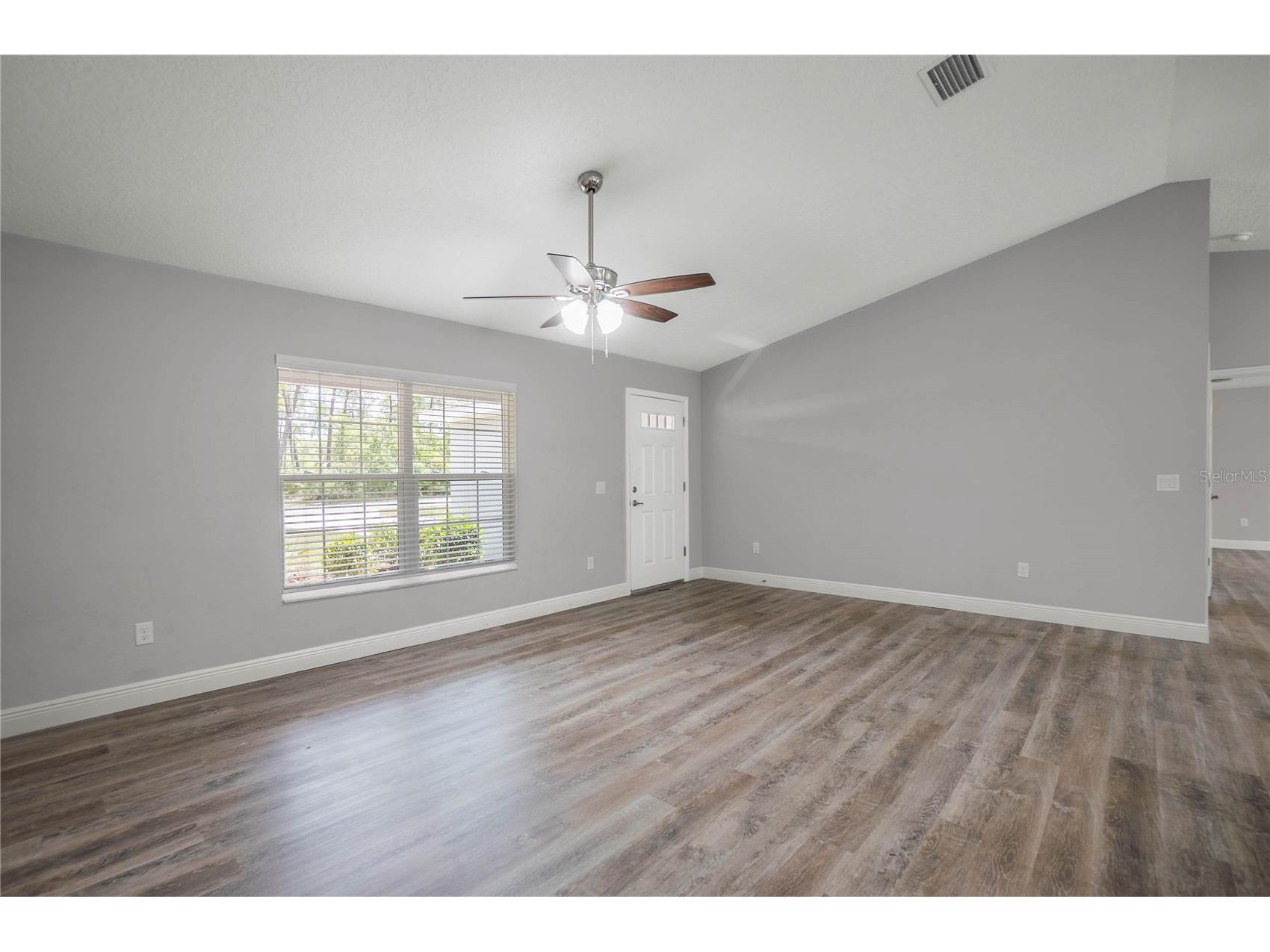 5932 N Flagstaff Avenue Beverly Hills FL 34465 OM724273 image8
