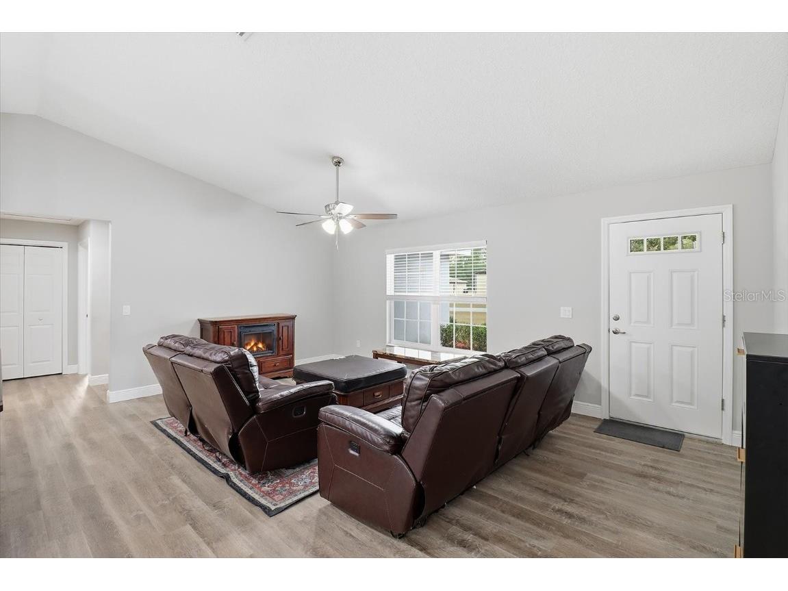 5932 N Flagstaff Avenue Beverly Hills FL 34465 TB8454377 image6