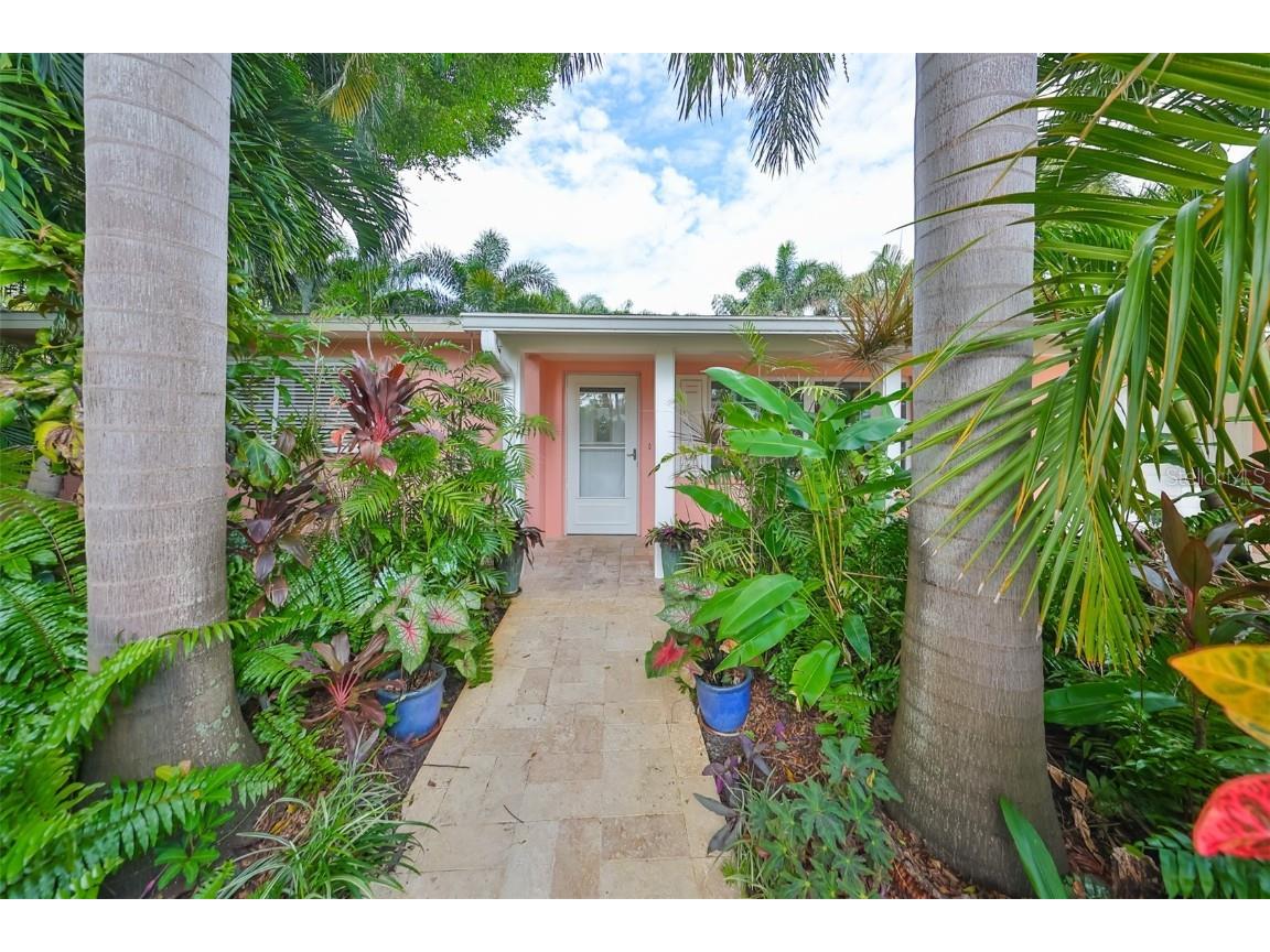 5934 115th Lane Seminole FL 33772 TB8344172 image1