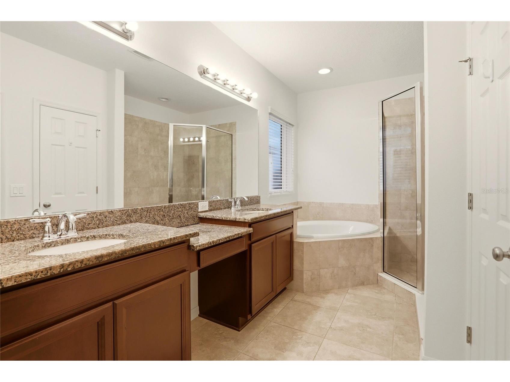 5934 Anise Drive Sarasota FL 34238 A4684771 image26
