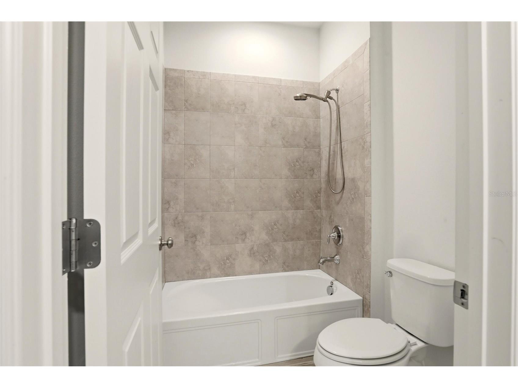 5934 Anise Drive Sarasota FL 34238 A4684771 image33
