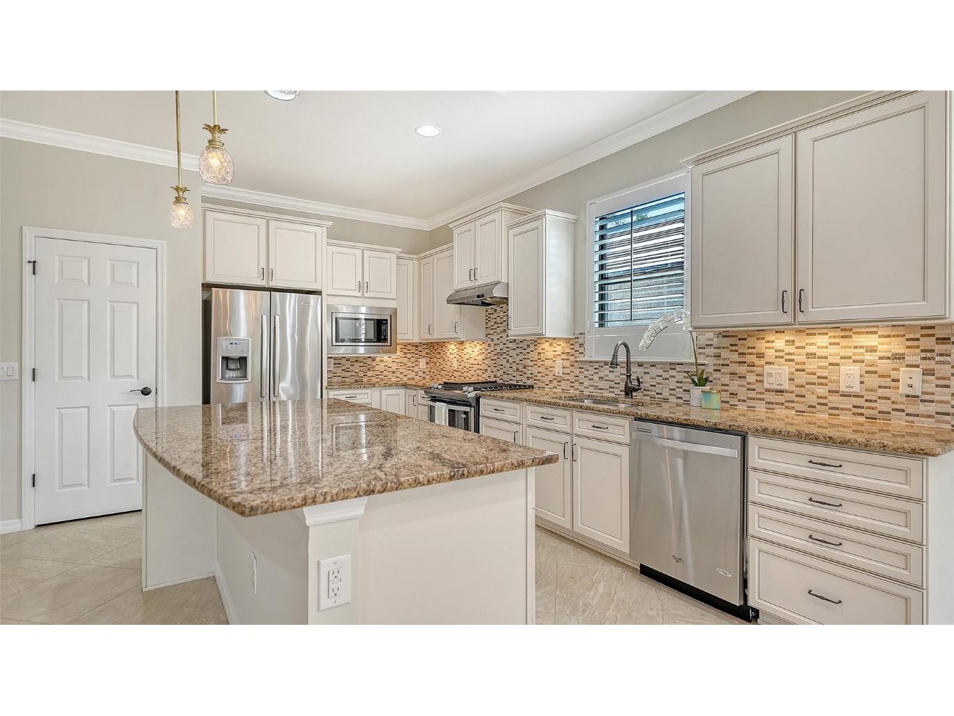 5934 Caspian Tern Drive Sarasota FL 34238 A4673212 image14