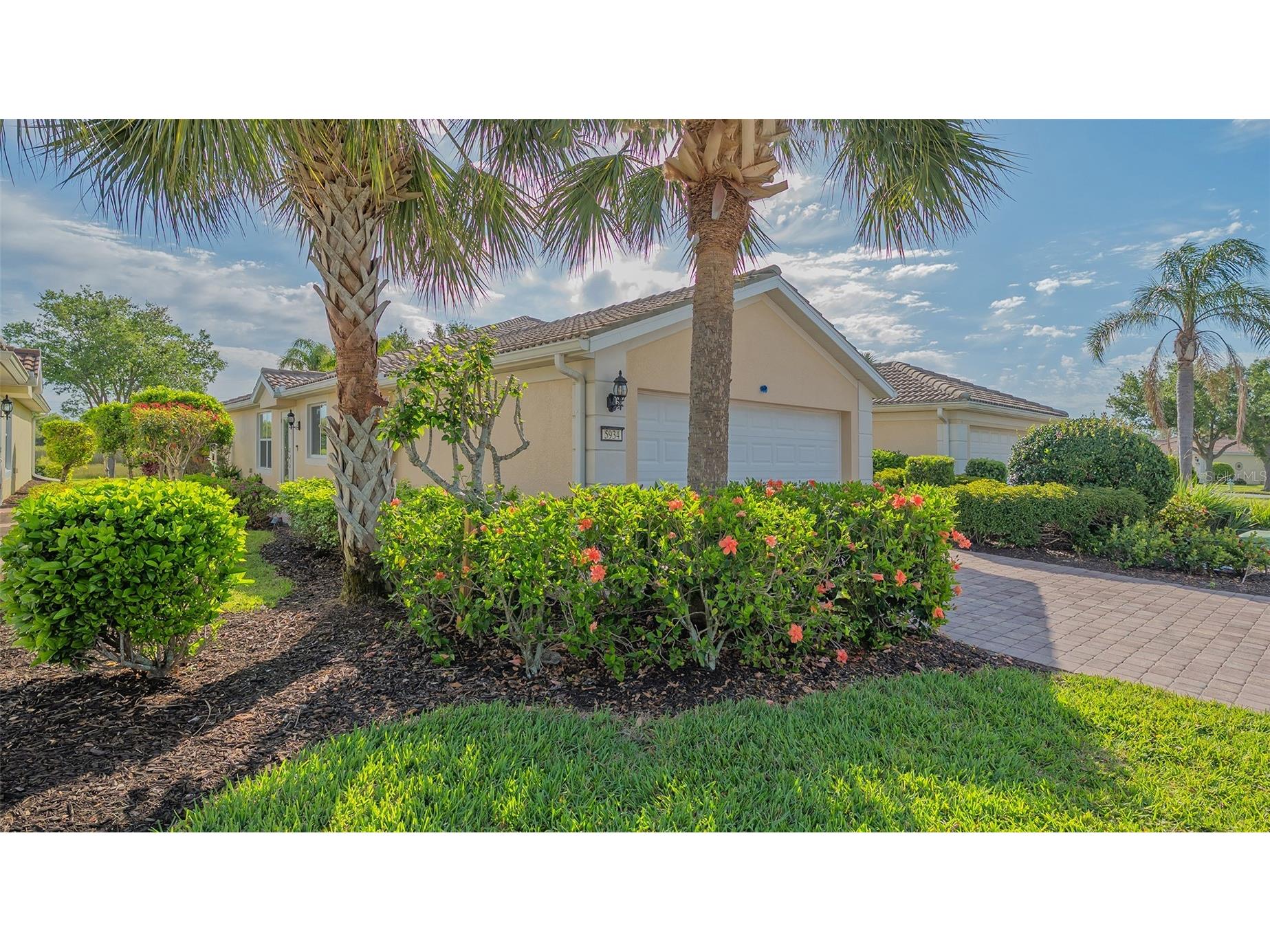 5934 Guarino Drive Sarasota FL 34238 A4646907 image1