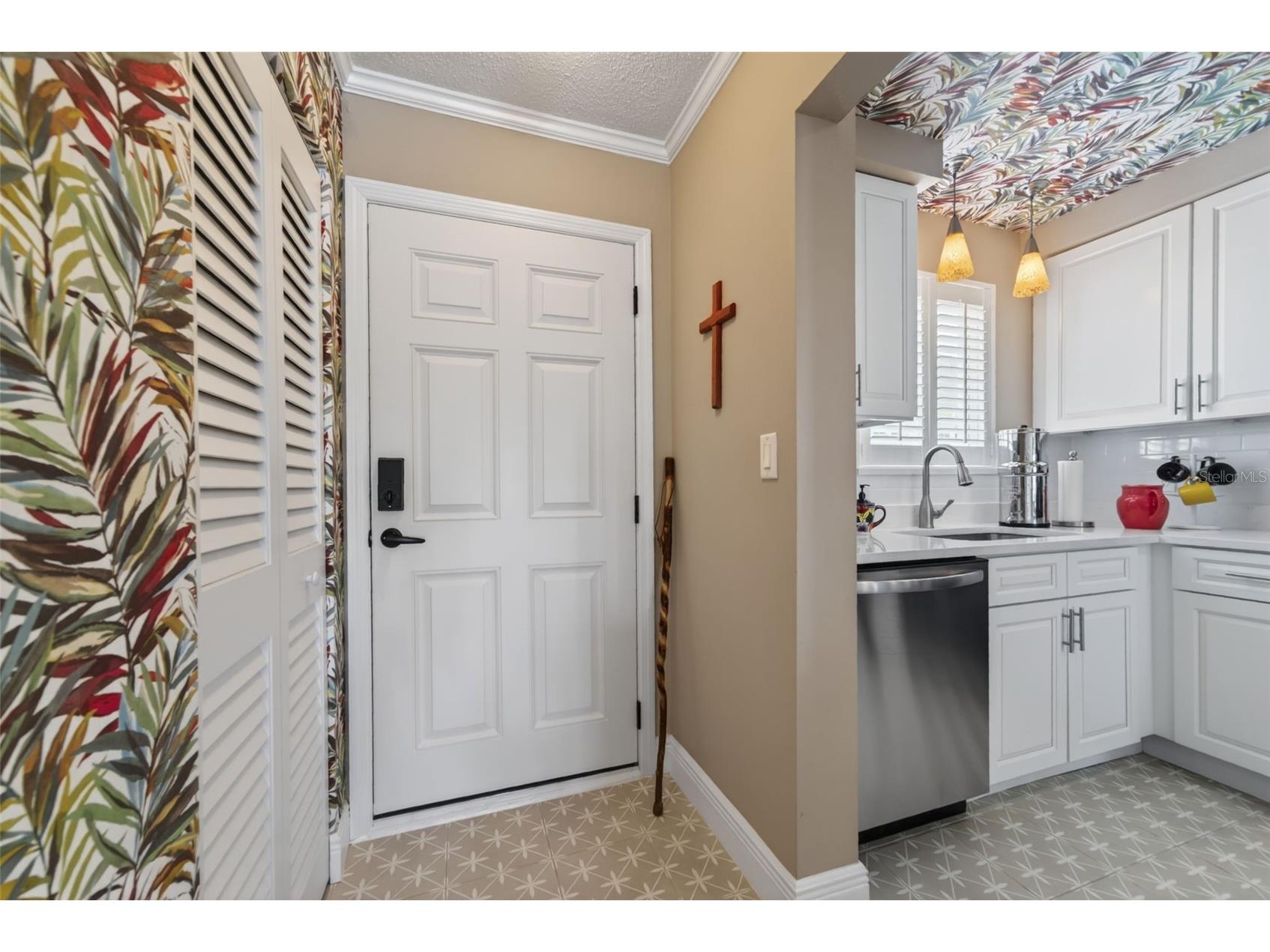 5935 30th Avenue S #101 Gulfport FL 33707 TB8504994 image9